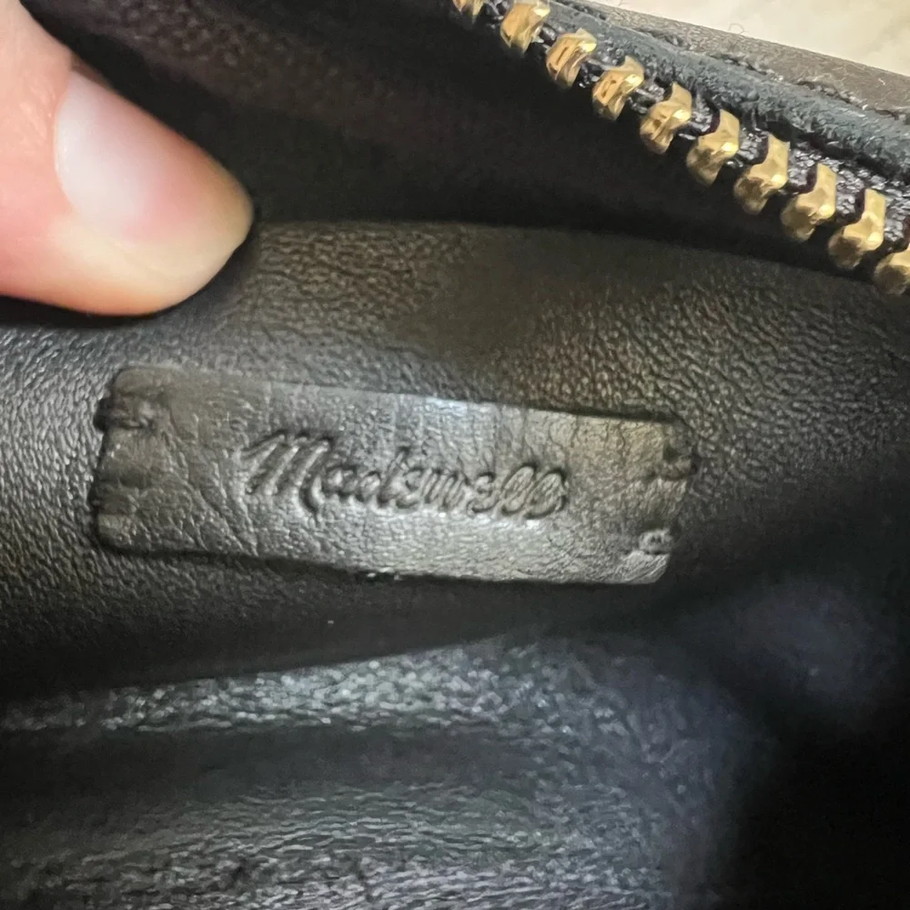 Madewell Black Leather Crossbody Bag - Picture 5 of 5